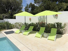 Holiday Home With Spacious Pool