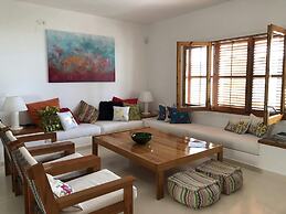 Holiday Home With Spacious Pool