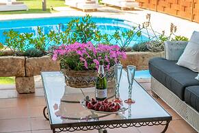 La Font - Villa With Private Pool