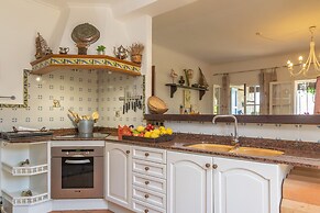 La Font - Villa With Private Pool