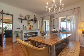 La Font - Villa With Private Pool