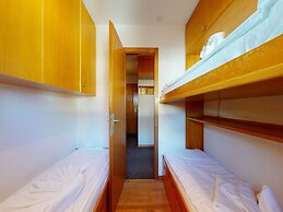 Apartment With Front Balcony