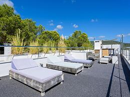 Magnificent Holiday Home With View