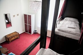 Vienna Boutique - Premium Hostel