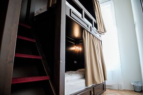 Vienna Boutique - Premium Hostel
