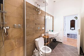 Vienna Boutique - Premium Hostel