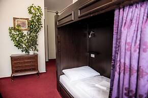 Vienna Boutique - Premium Hostel