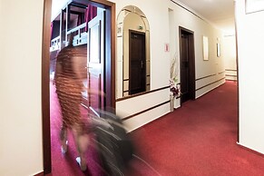 Vienna Boutique - Premium Hostel