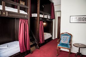Vienna Boutique - Premium Hostel