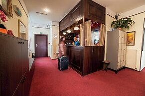 Vienna Boutique - Premium Hostel