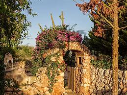 Holiday Home With Outdoor Jacuzzi