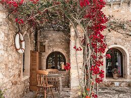 Holiday Home With Outdoor Jacuzzi