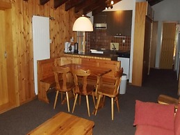 Gorgeous Apartment Amidst Valleys