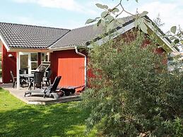 Beautiful Holiday Home With Outdoor Space