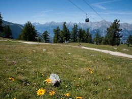 Luxury Apartment in the Heart of Valley