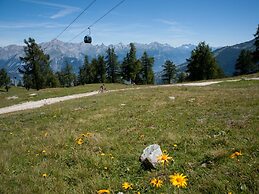 Luxury Apartment in the Heart of Valley