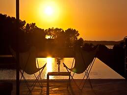 Beautiful Villa in Inviting Space