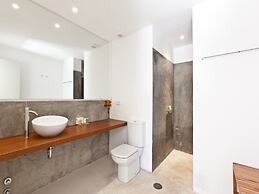 Beautiful Villa in Inviting Space