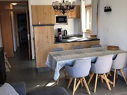 Apartment With Free Shuttle