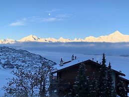 Apartment With Free Shuttle