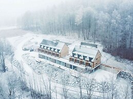 Tranquil Villa With Nature Access