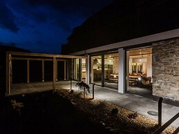 Tranquil Villa With Nature Access