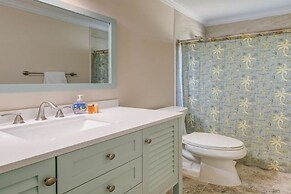 Exceptional Venetian Shores Home With Pool, Dock And Boat Lift. 4 Bedr