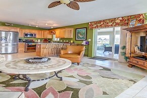 Exceptional Venetian Shores Home With Pool, Dock And Boat Lift. 4 Bedr