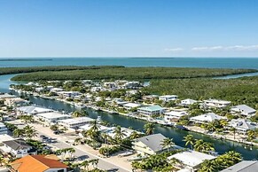 Exceptional Venetian Shores Home With Pool, Dock And Boat Lift. 4 Bedr