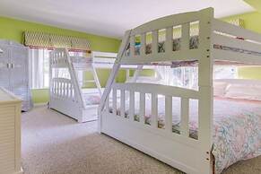 Exceptional Venetian Shores Home With Pool, Dock And Boat Lift. 4 Bedr