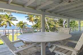 2nd Floor Duplex On Gated Bayfront Property 2 Bedroom Apts