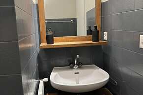 Lovely Apartment in Valley and Hills