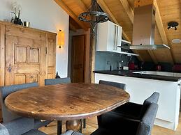 Apartments With Enchanting Hill View