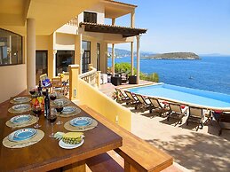 Villa in Tranquil Location