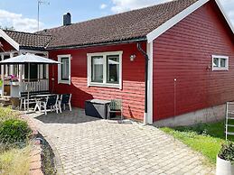 6 Person Holiday Home in Valdermarsvik