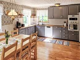 6 Person Holiday Home in Valdermarsvik