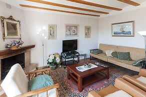 Frederic - Villa With Private Pool
