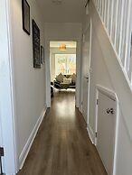 Bramblemead 5 bed House in Manchester Leigh