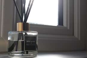 Bramblemead 5 bed House in Manchester Leigh