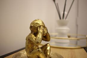 Bramblemead 5 bed House in Manchester Leigh