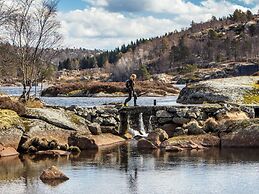 7 Person Holiday Home in Lyngdal