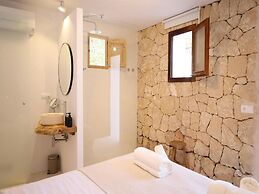 Holiday Villa With Pool