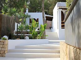 Holiday Villa With Pool