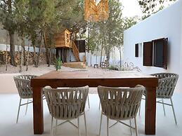 Holiday Villa With Pool