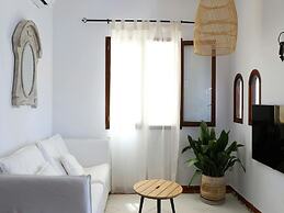 Holiday Villa With Pool