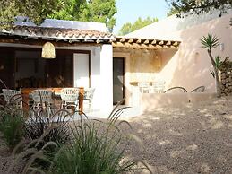 Holiday Villa With Pool