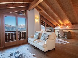 Hirondelle Jacuzzi & Luxury Chalet 12 Pers