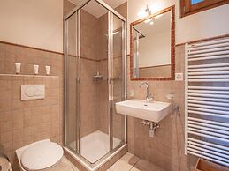 Hirondelle Jacuzzi & Luxury Chalet 12 Pers