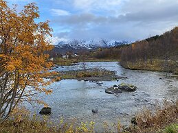 8 Person Holiday Home in Svensby