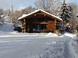 Spacious Holiday Home With Internet